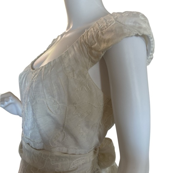 Adrianna Papell Vintage Women's
Ivory Cream - Picture 7 of 9